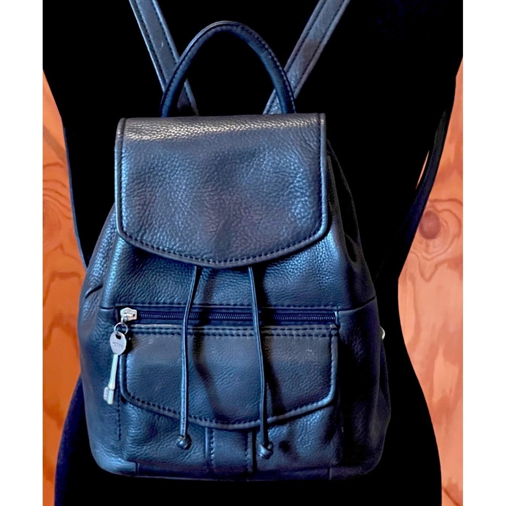 Fossil Black Pebbled Leather Mini‎ Backpack Drawstring Flap Key Charm Silver Hdw